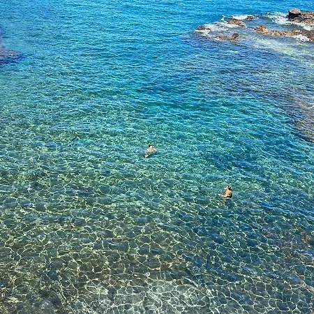 The Whiter House Gáldar